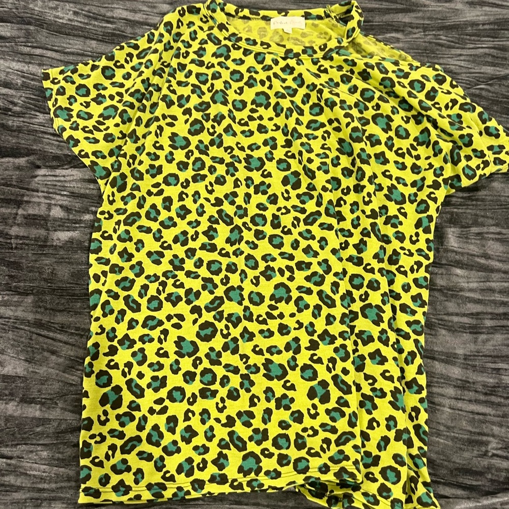 Leopard Print Shirt - Yellow and Green Size L by perfect peach